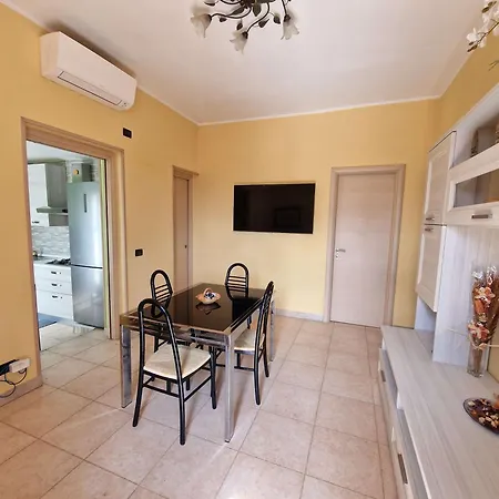 דירה Vista Mare House פיומיצ'ינו